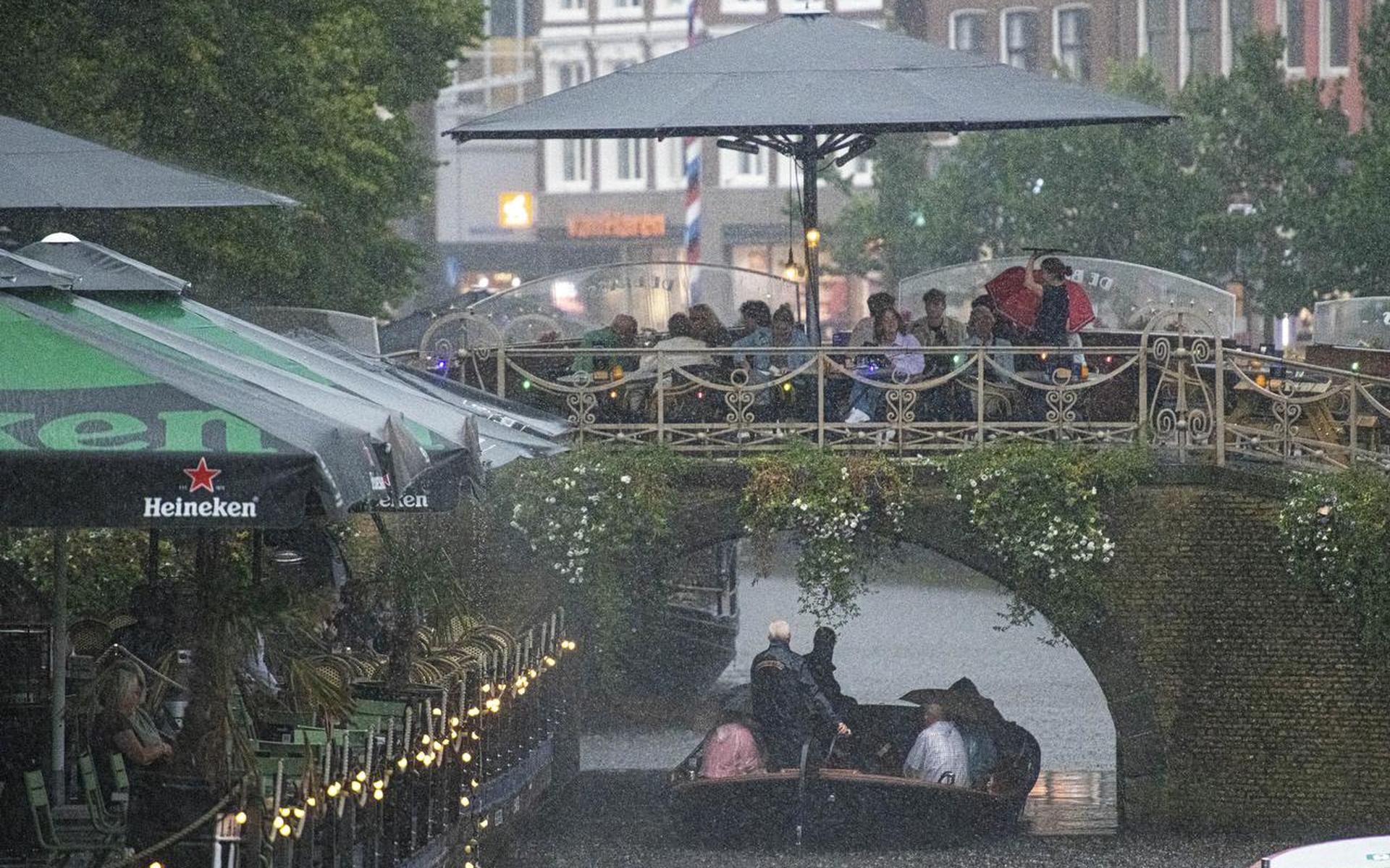Stevige Omzetdaling Friese Horeca Na Invoeren Coronapas En Sluiting Om 