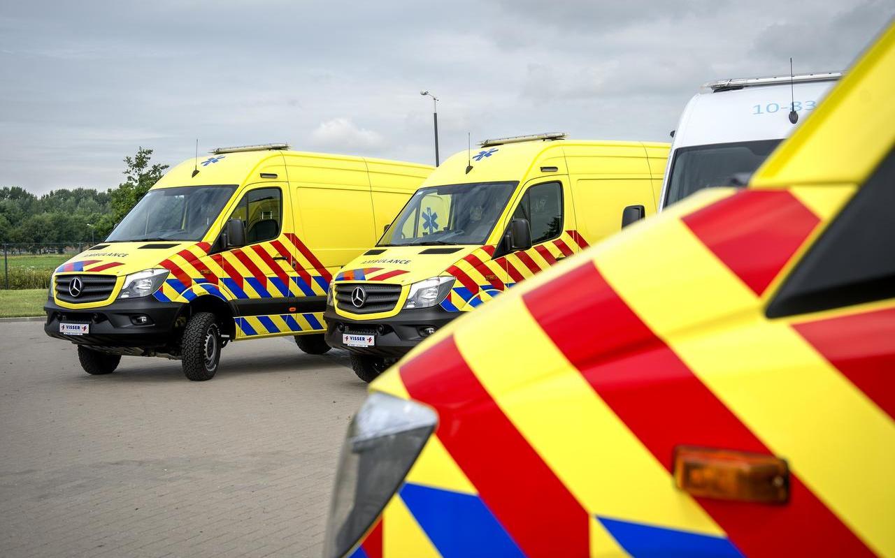 De meldkamer in Drachten kan ambulances nu meteen naar een ziekenhuis sturen waar ruimte is.