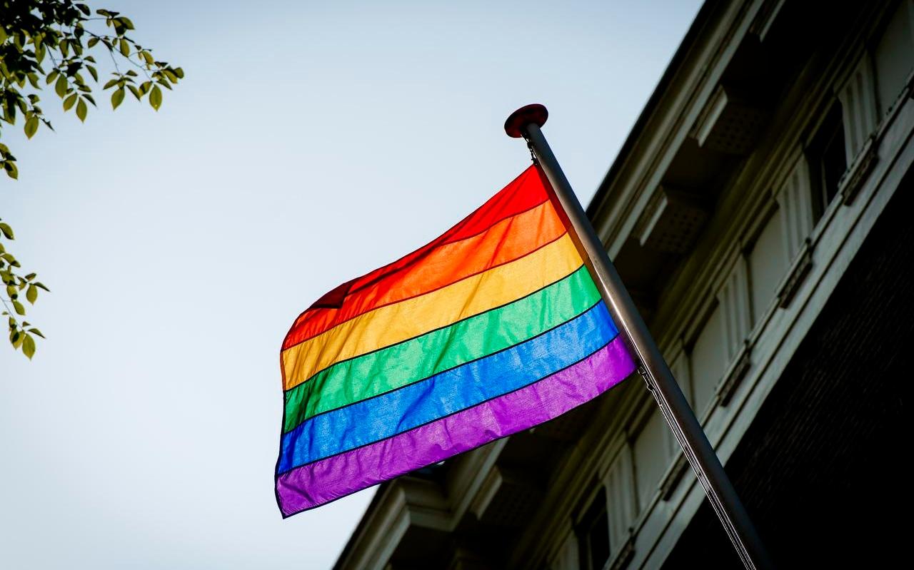 Sipke Jan Bousema: ‘Ik hoop op een kleurrijk signaal. Dat van de regenboog, die staat voor verbinding en hoop’.
