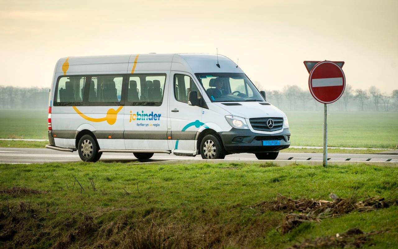 Een busje van Jobinder op de Sintrale As.