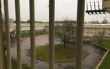 De penitentiaire inrichting Leeuwarden is nog hermetischer gesloten sinds de coronamaatregelen.