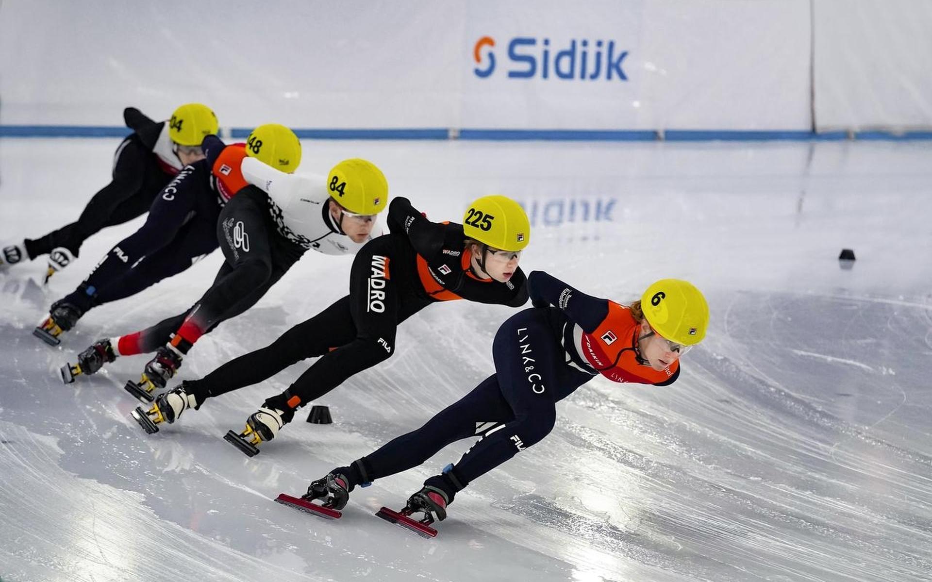 Een begin vol vraagtekens na inktzwarte zomer voor shorttrackers - Friesch  Dagblad