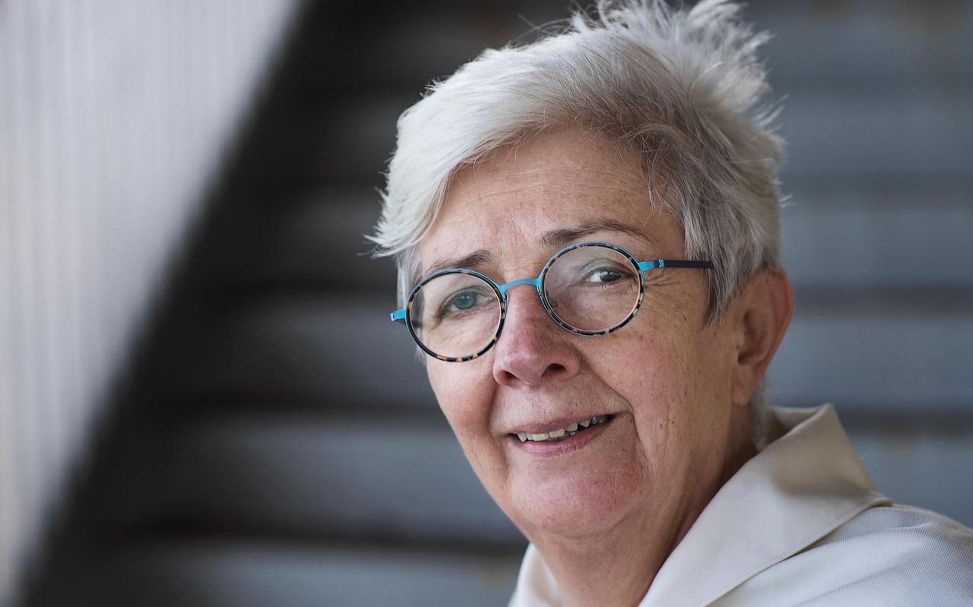 Dominicanes Holkje van der Veer (61) overleden. Ze had een speciale band met Fryslân - Friesch Dagbl