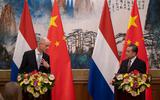 Minister Blok van Buitenlandse Zaken was vorig jaar juni in Peking op bezoek bij zijn Chinese ambtsgenoot Wang Yi.