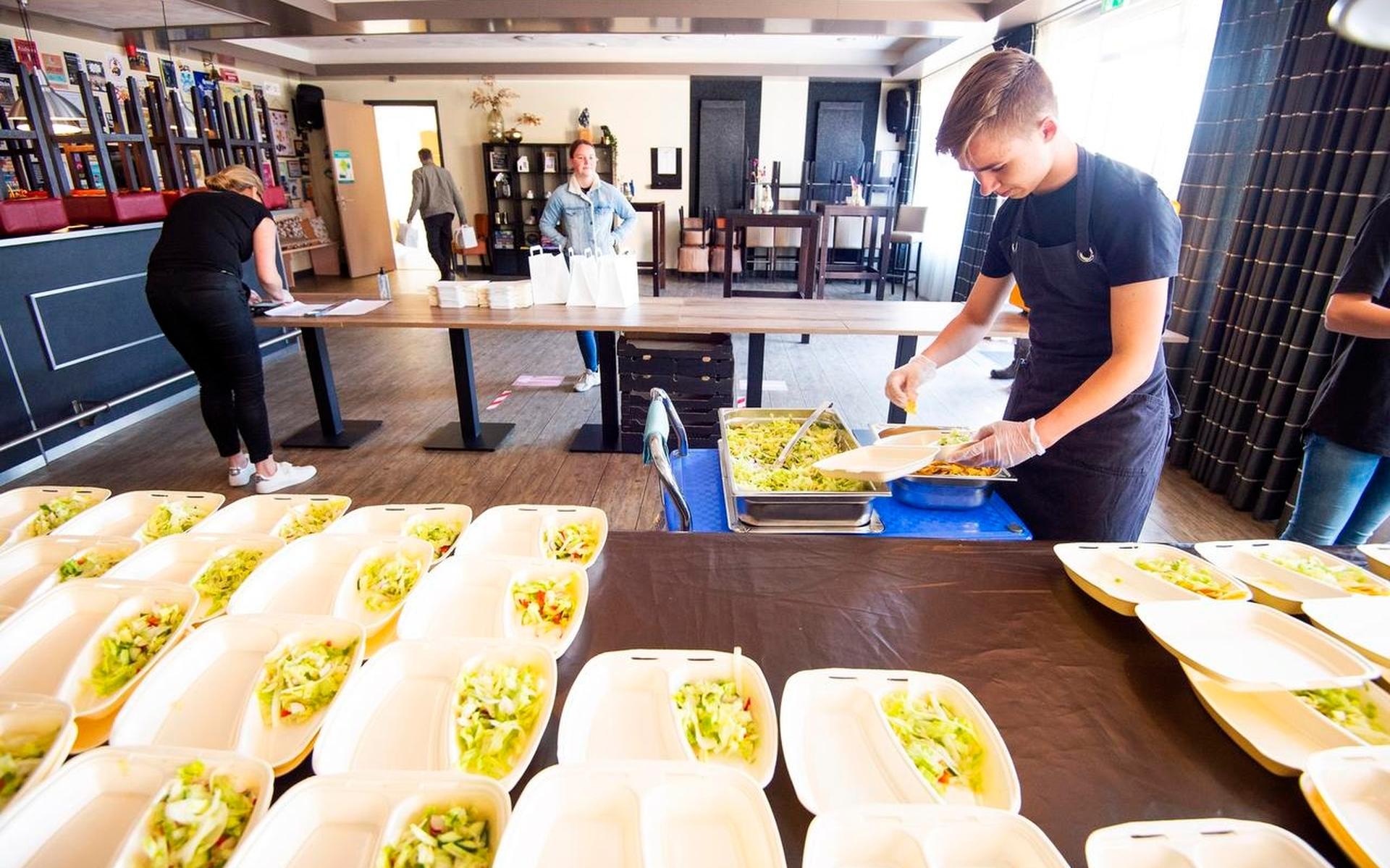 Samen het dorpshuis door de coronacrisis eten - Friesch Dagblad