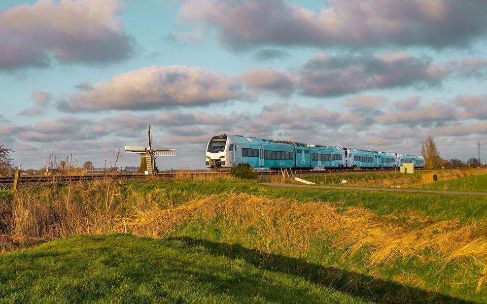 Een trein van Arriva. 