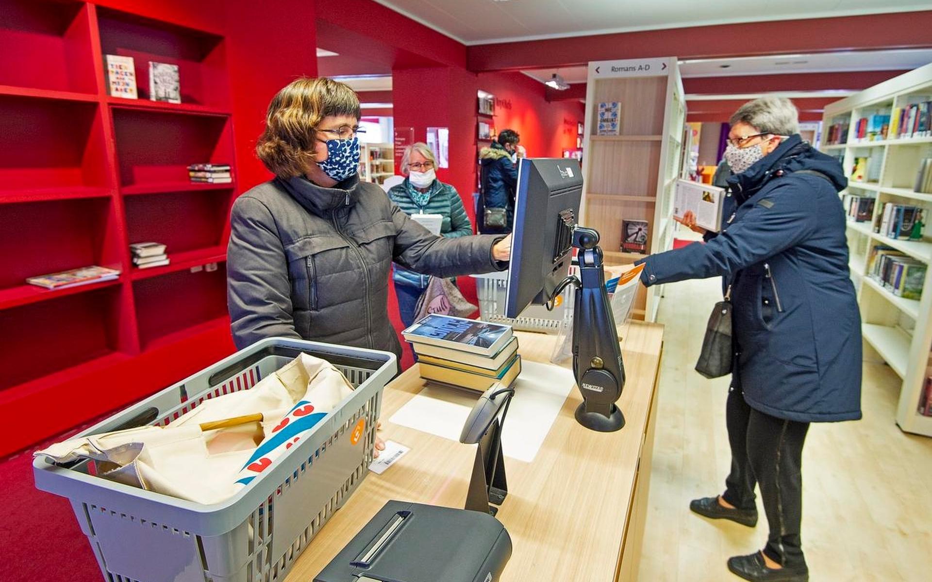 Run op boeken voor de bibliotheek weer dicht gaat - Friesch Dagblad