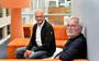 Willem Reitsma (links) en Pyt Sybesma nemen afscheid van het Friese basisonderwijs.