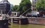 Een vrachtwagen van Van Gend & Loos in Amsterdam in 1988. Het bedrijf ging in 2003 op in DHL. 
