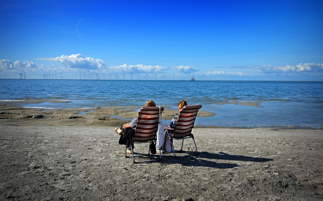 23 september 2022, toen er nog een stranddag op Makkum was door de uitzonderlijk hoge temperaturen.