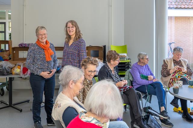 Handwerken in De Herberg in Dokkum voor de medemens