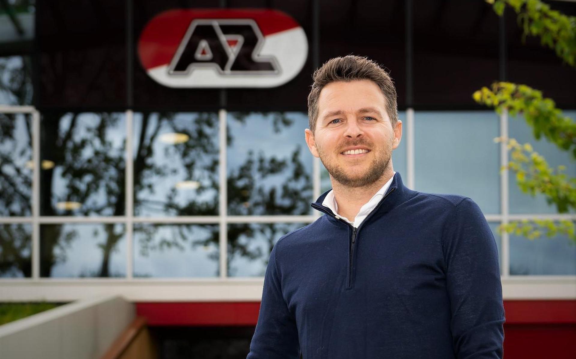Hij loodste AZ naar de winst in de Youth League en gaat nu voor de wereldcup. Wie is trainer Jan Sie