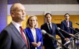 Partijleiders Gert-Jan Segers (CU), Sigrid Kaag (D66), Mark Rutte (VVD) en Wopke Hoekstra (CDA) presenteren het coalitieakkoord.