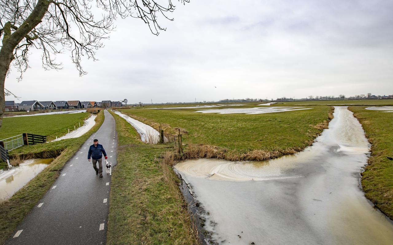 De Hounspolder met daarachter het gebied waar de wijk De Hem gebouwd gaat worden.
De Hounspolder met daarachter het gebied waar de wijk De Hem gebouwd gaat worden.