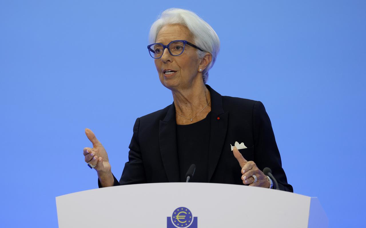 ECB-president Christine Lagarde heeft sinds haar aantreden in november 2019 de rente nog niet eerder aangepast. De laatste keer dat de rente in de eurozone werd verhoogd was toen de Fransman Jean-Claude Trichet nog de hoogste baas was bij de ECB. Zijn opvolger Mario Draghi voerde sinds eind 2011 alleen maar renteverlagingen door. 