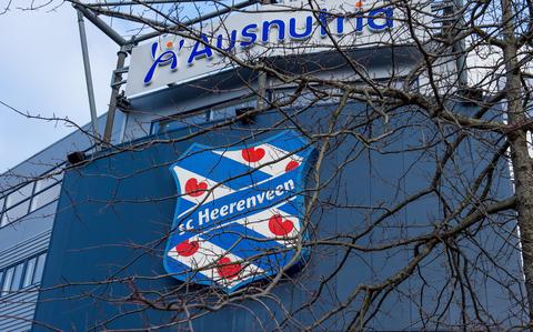 Na de midweekse winst tegen Excelsior gingen de vrouwen van sc Heerenveen in Enschede kansloos met 7-0 onderuit. 