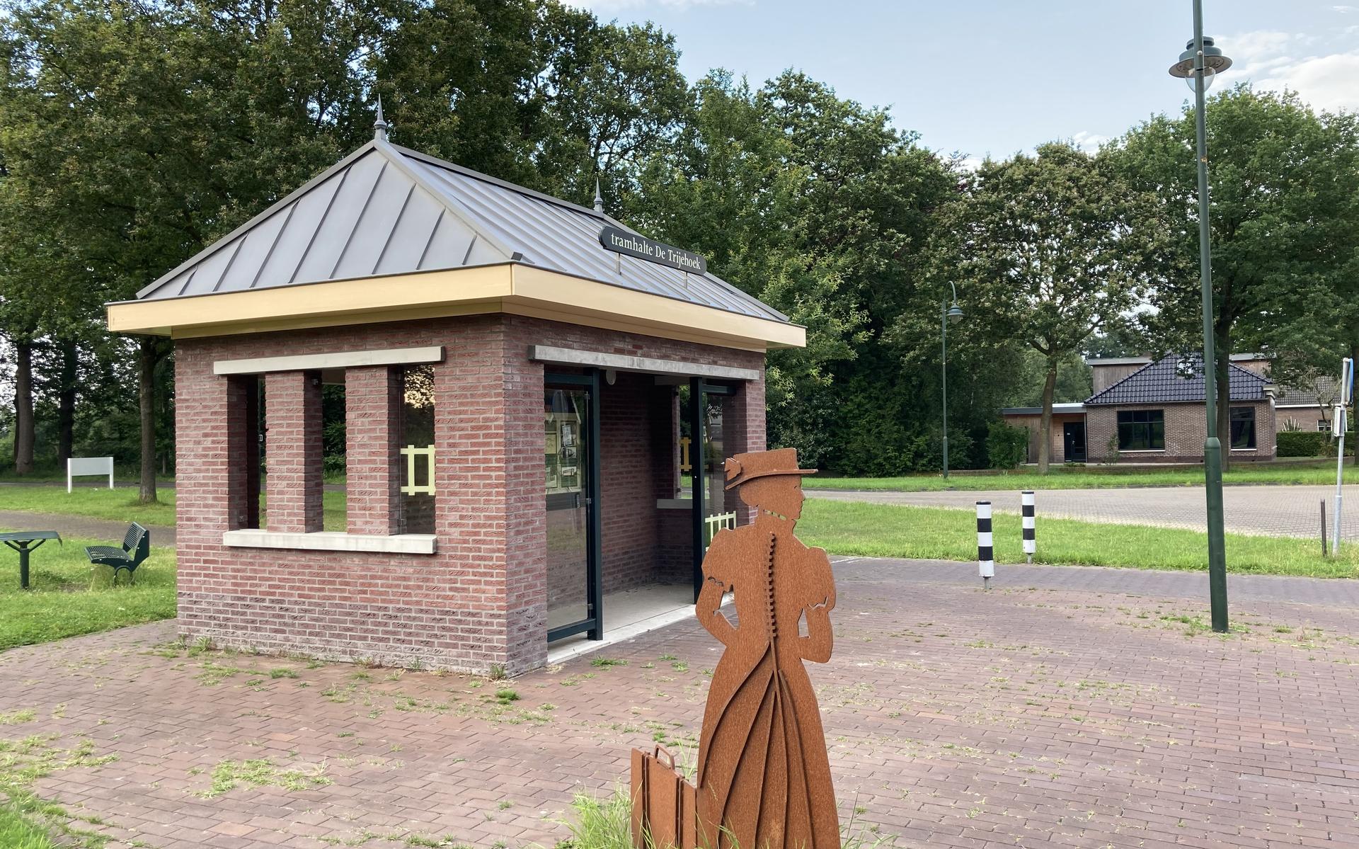 Het tramverleden tussen Lemmer en Groningen herleeft bij de Trijehoek bij Lippenhuizen | Serie: Het 