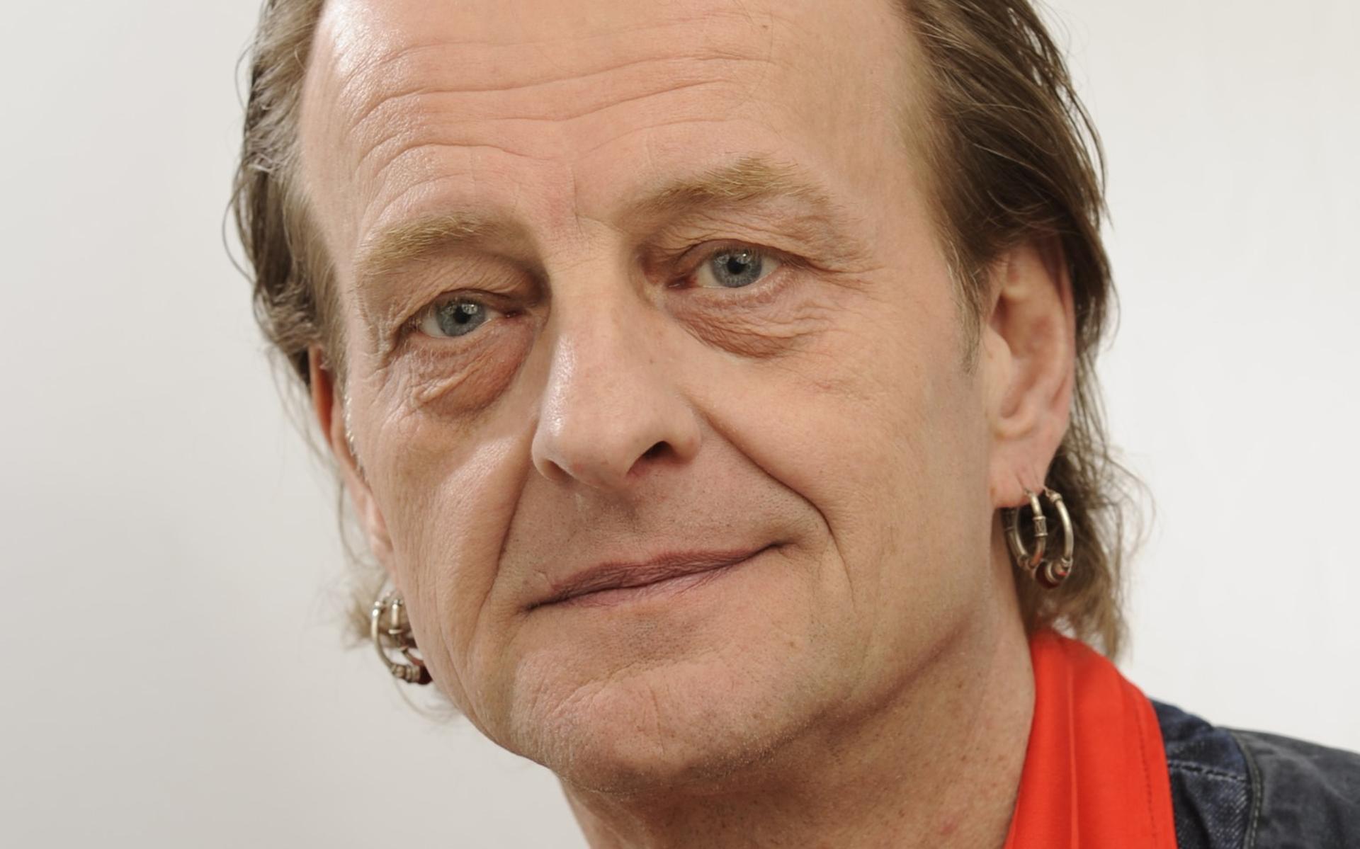 Otto Veenstra is het nieuwe PvdA-raadslid in Achtkarspelen. Hij volgt Wia Boonstra op die wegens gez