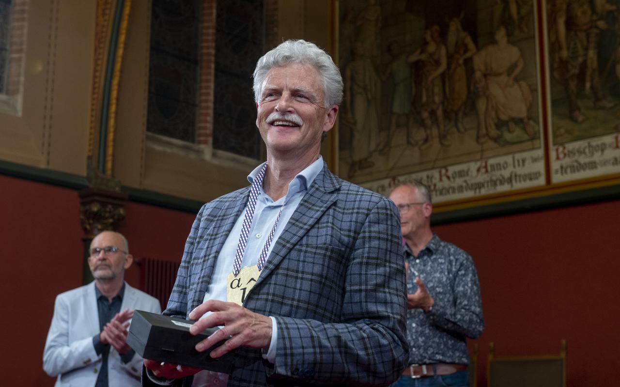 Lútsen Bakker kwam als overall-winnaar van het Grut Frysk Diktee 2023 uit de bus.