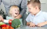 Het is heel belangrijk dat kinderen al op jonge leeftijd beginnen met groenten.