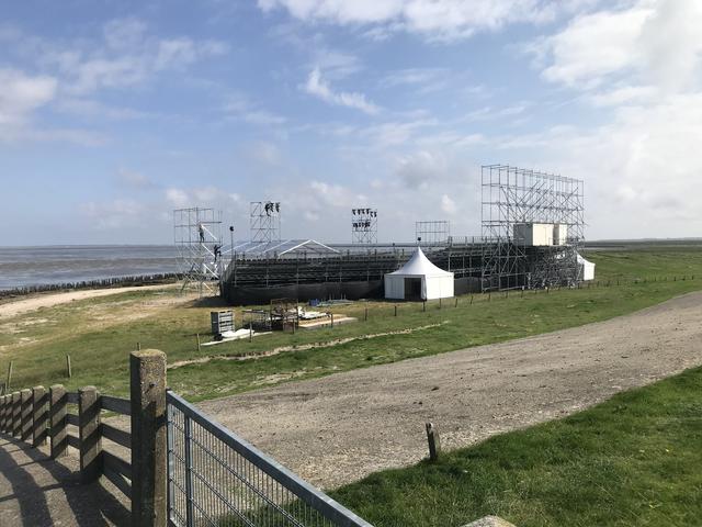 De Wadarena op het wad bij Moddergat.