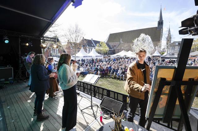 Een radicaal-inclusieve uitnodiging in Dokkum van de Koning der koningen: ‘Bij Hem mag je komen zoal