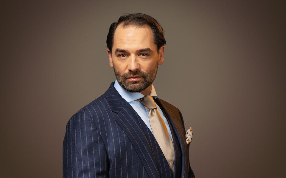 Dragan Bakema als Pilatus.