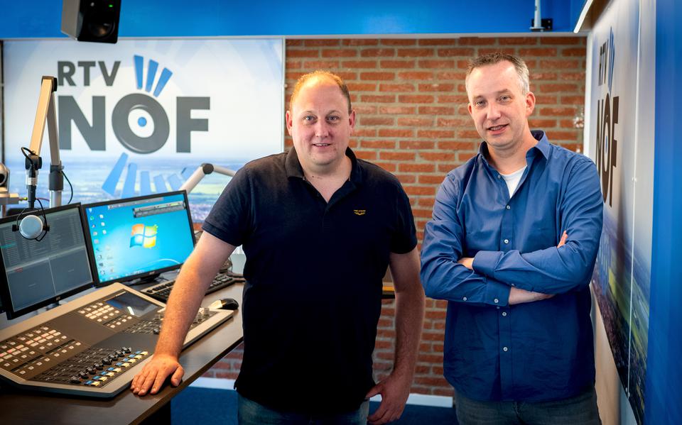 Sven Keizer (l) en Harm Weistra hebben de dagelijkse over de RTV NOF.