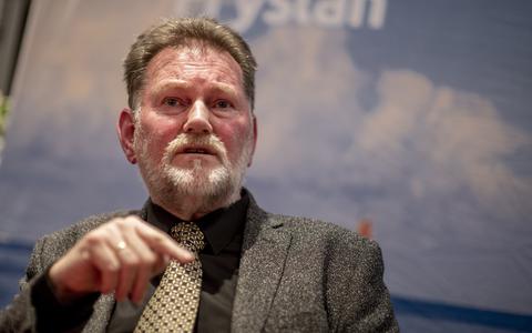 Gedeputeerde Klaas Fokkinga kreeg vanuit de Werkgroep Stikstof Ooststellingwerf kritiek dat hij maar doordendert met zijn Uitvoeringsprogramma Stikstof (UPS). 