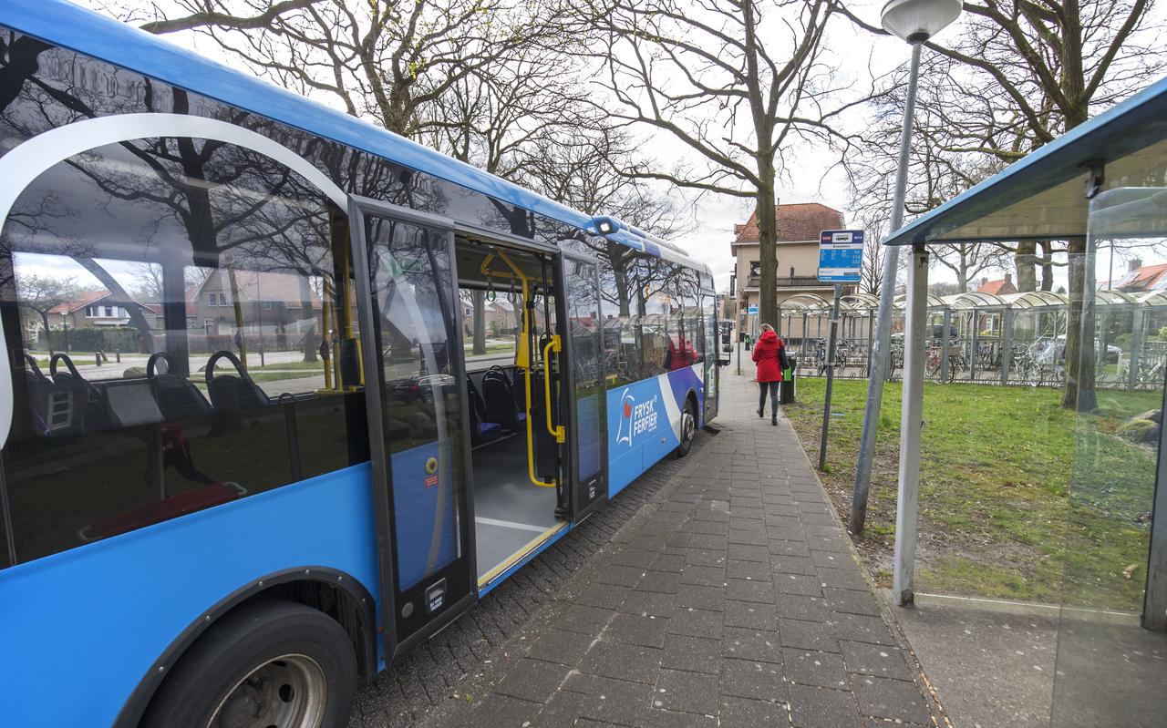 Het busstation in Oosterwolde. Ooststellingwerf heeft relatief een hoog risico op vervoersarmoede. 
