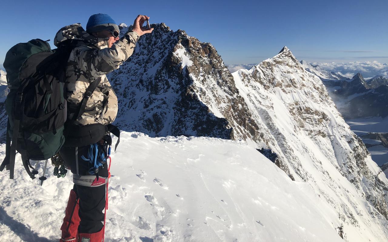 Teije Brandsma in het Monte Rosa-gebied, Zwitserland. Teije Brandsma in het Monte Rosa-gebied, Zwitserland.