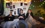 Huisgenoten Jan Minne Holwerda, Floris Wattel en Eléonore Postmus in hun studentenhuis in Leeuwarden. 