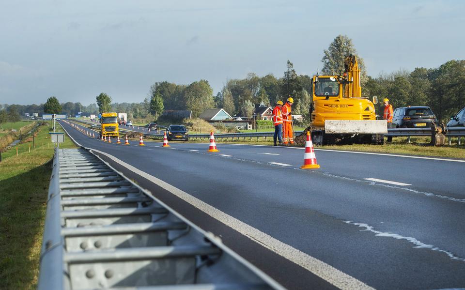 Vorig jaar deed Heijmans Infra onderzoek naar de asfaltscheuren en lekkende staalslakken in de Sintrale As.