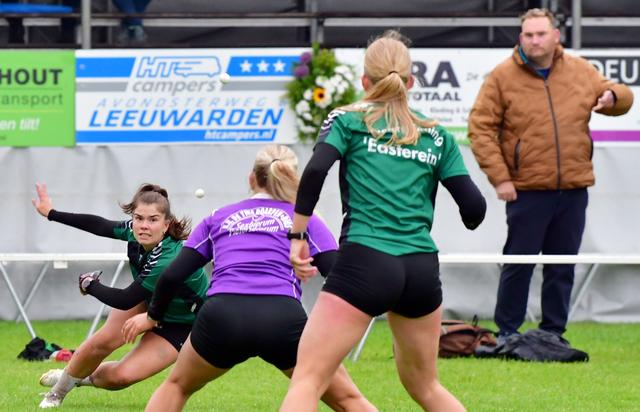 Easterein wint D’ Alde Wite-partij in Dronryp