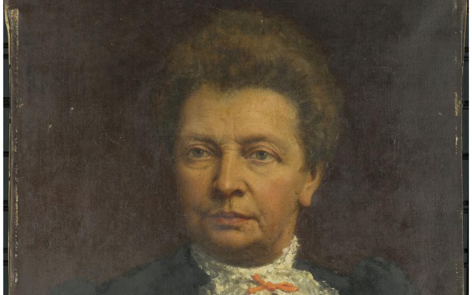 Portret uit 1890 van Gerharda Matthijssen, kunsthandelares en fotograaf te Leeuwarden, schilder onbekend. Het schilderij bevindt zich in de collectie van het Fries Museum. 
