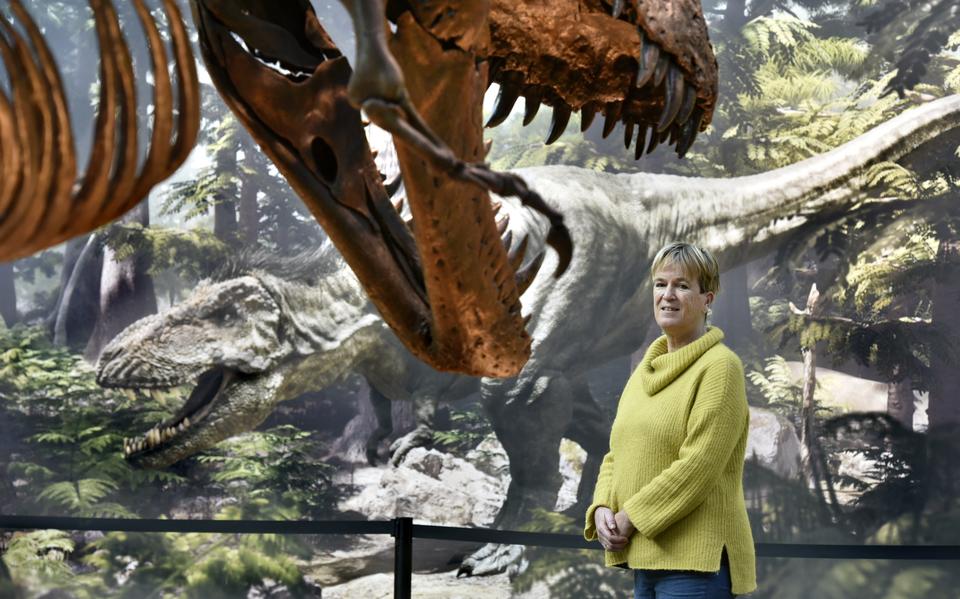 Directeur van het Natuurmuseum Froukje Hernamdt. 