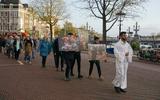 Herdenkingsdienst voor omgekomen vluchtelingen in de Mozes en Aäronkerk in Amsterdam. 