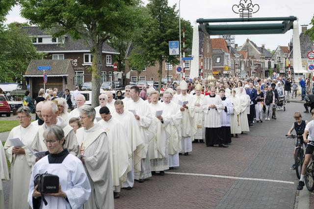 Bonifatiusdag in Dokkum, ‘Pelgrimeren is wandelen in vertrouwen’