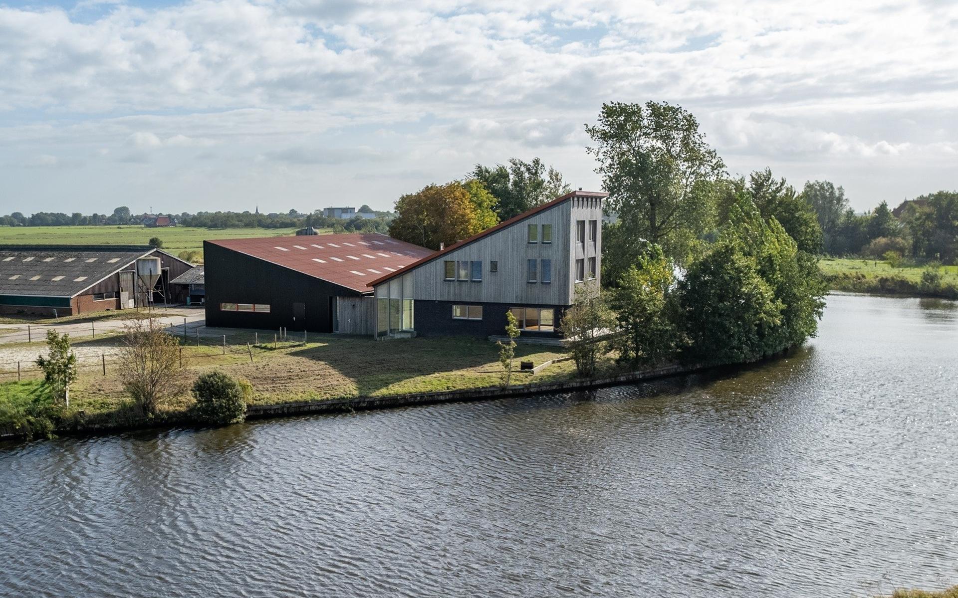 Een huis voor een miljoen euro in Fryslân? 'Dan heb je een heel uniek plekje’