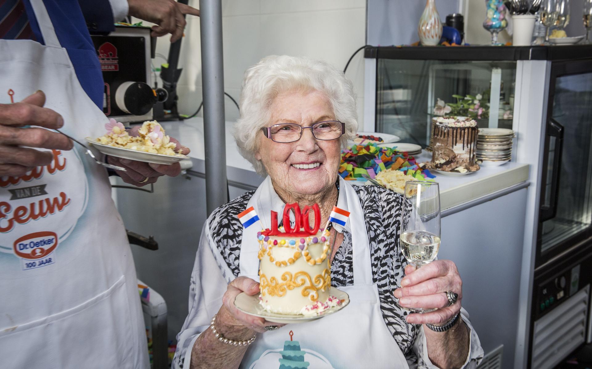 Steeds meer honderdplussers in Nederland; in Fryslân vooral in Ooststellingwerf en Dantumadiel en op