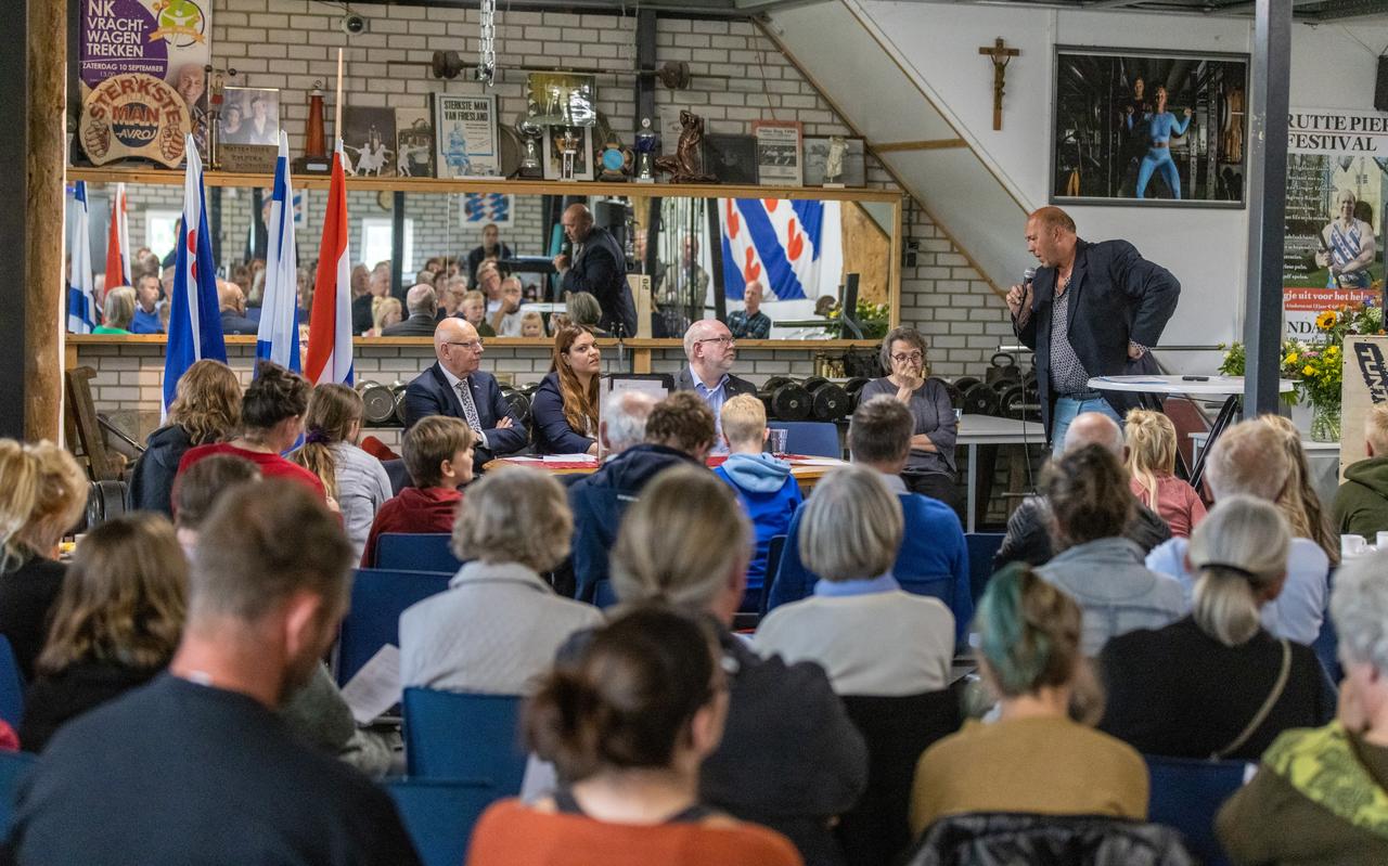 Er was veel belangstelling voor de postume uitreiking van de Yad Vashem-onderscheiding voor Hantje en Minke Zijlstra. Er was veel belangstelling voor de postume uitreiking van de Yad Vashem-onderscheiding voor Hantje en Minke Zijlstra.