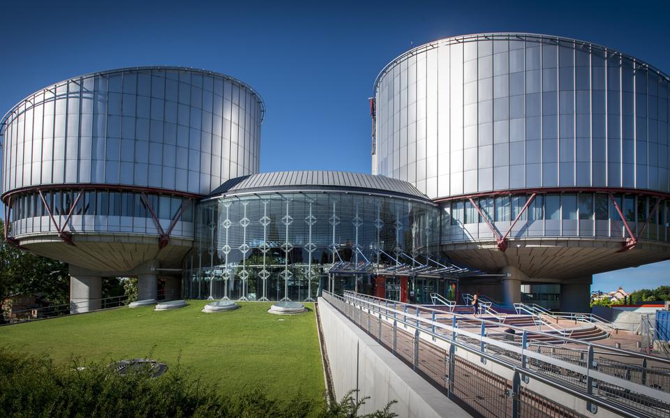 Exterieur van het Europees Hof voor de Rechten van de Mens in Straatsburg.