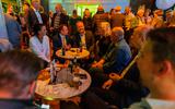 De verkiezingsavond in Sneek met onder andere Mark de Man (VVD) en Bauke Dam (CDA). 
