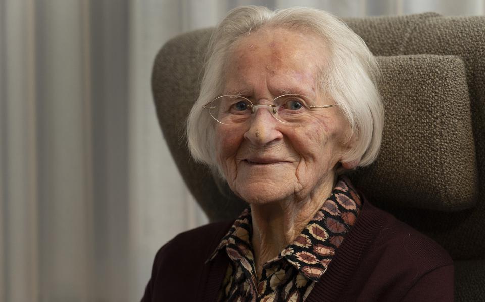 Hessie Westra-Deelstra is zondag honderd jaar oud geworden.