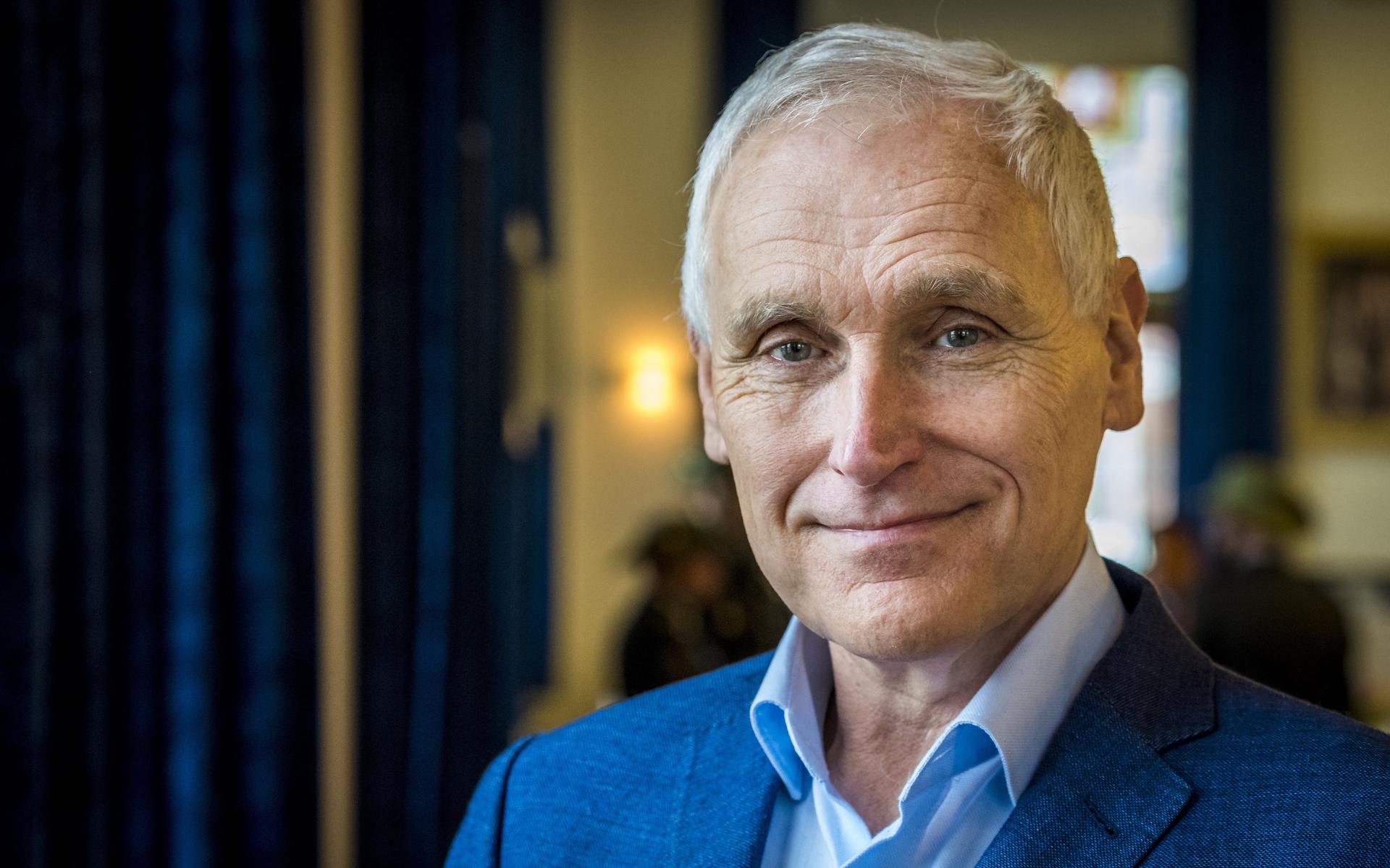 Zingen als bestemming: Arthur Japin schetst een aangrijpend portret van