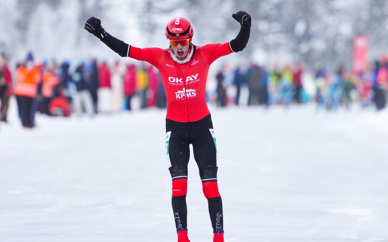 Marco van der Tuin komt over de finish in de Aart Koopmans Memorial. Marco van der Tuin komt over de finish in de Aart Koopmans Memorial.