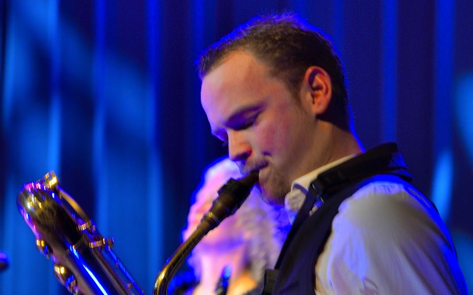 Tim de Vries is de nieuwe frontman van Di Gojim.
