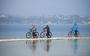 San Biagio, een eilandje in het Gardameer, kan normaal gezien pas in augustus te voet of per fiets bereikt worden. Nu staat het water al in februari laag genoeg.