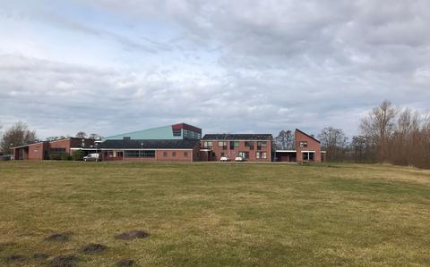 Het voormalige fierljepcentrum in De Westereen.