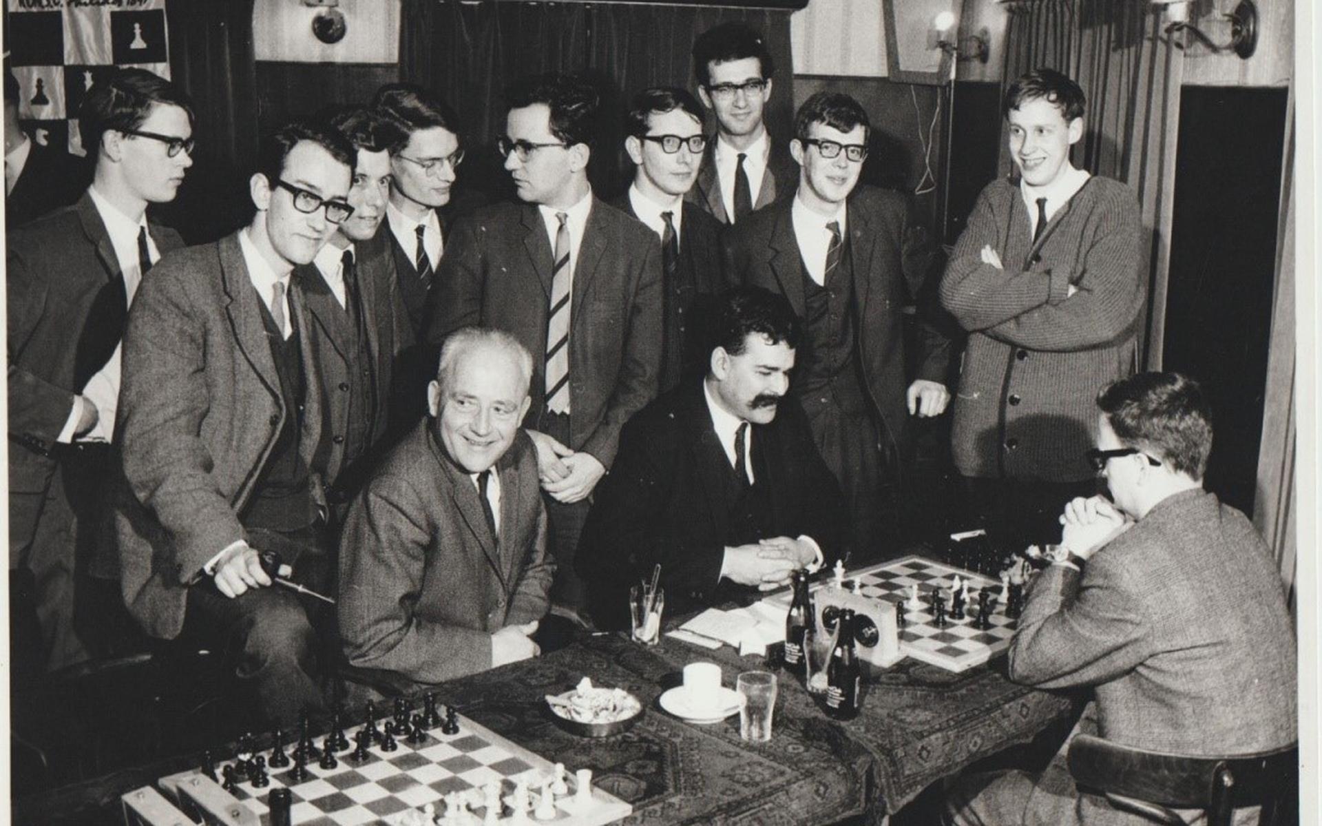 Schaker Arjen Tilstra 87 Die Van Het Enige Landskampioenschap Van 